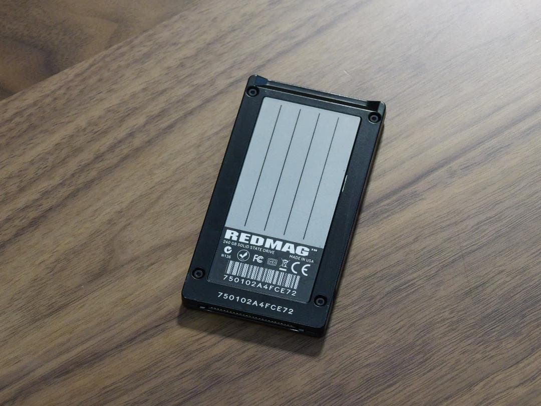 REDMAG240GB (RED 業務用カメラ　DSMC1 用メディア)