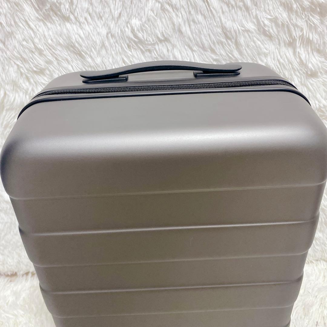 【未使用】 無印良品 バーを自由に調節できる ハード キャリーケース 36L