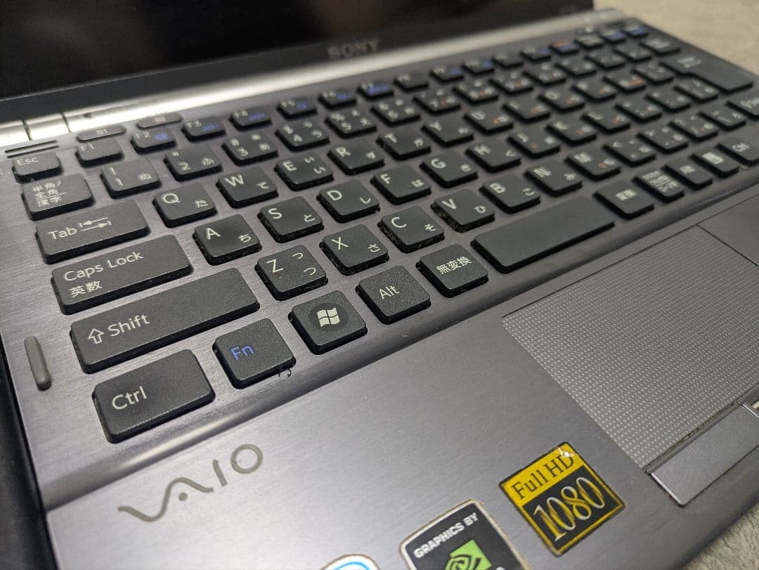 SONY VAIO VGN-Z70B（PCG-6X4N）