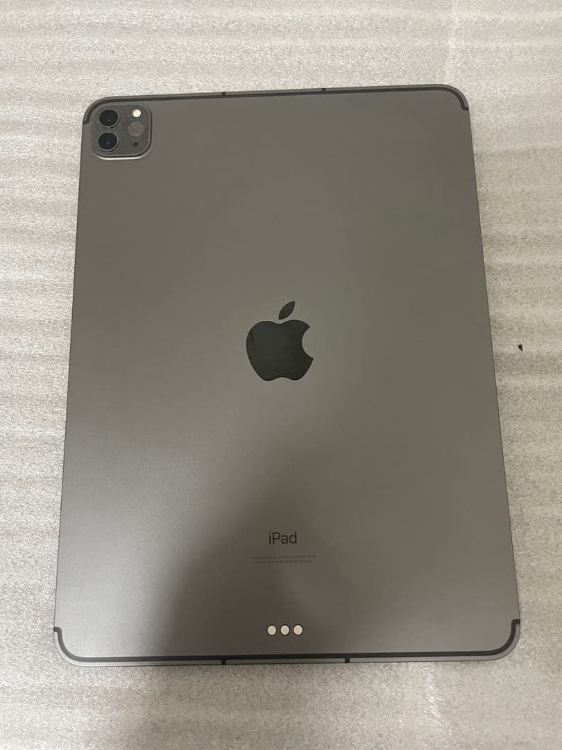 iPad Pro 11インチ　第3世代　M1 Wi-Fi+Cellularモデル