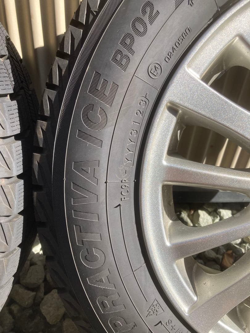 タイヤ新品！ヨコハマ　プラクティバ　175/65R14 コンパクトカー