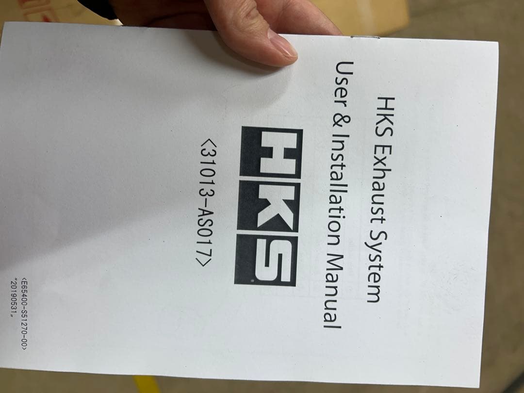 ジムニーシエラ　HKS リーガルマフラー取扱説明書付き