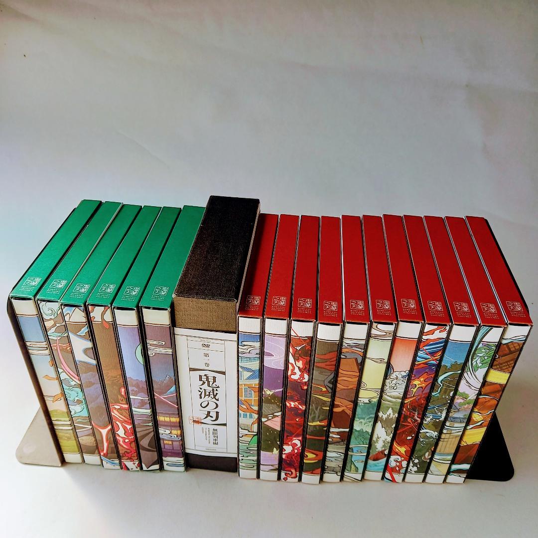 鬼滅の刃 〈完全生産限定版〉立志編から遊郭編　全巻セットdvd