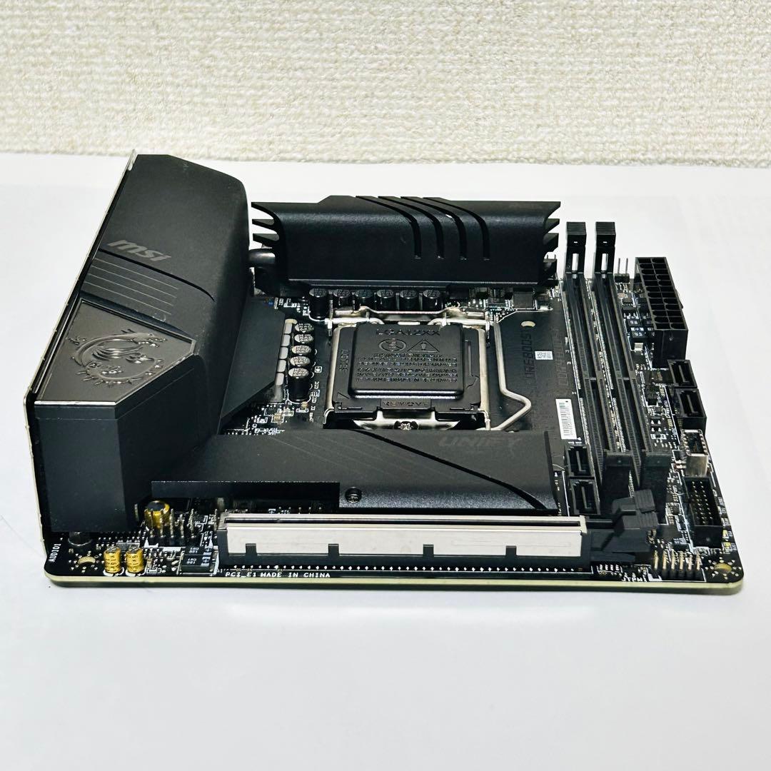 MSi LGA1200 ハイエンドマザーボード MEG Z490i UNIFY