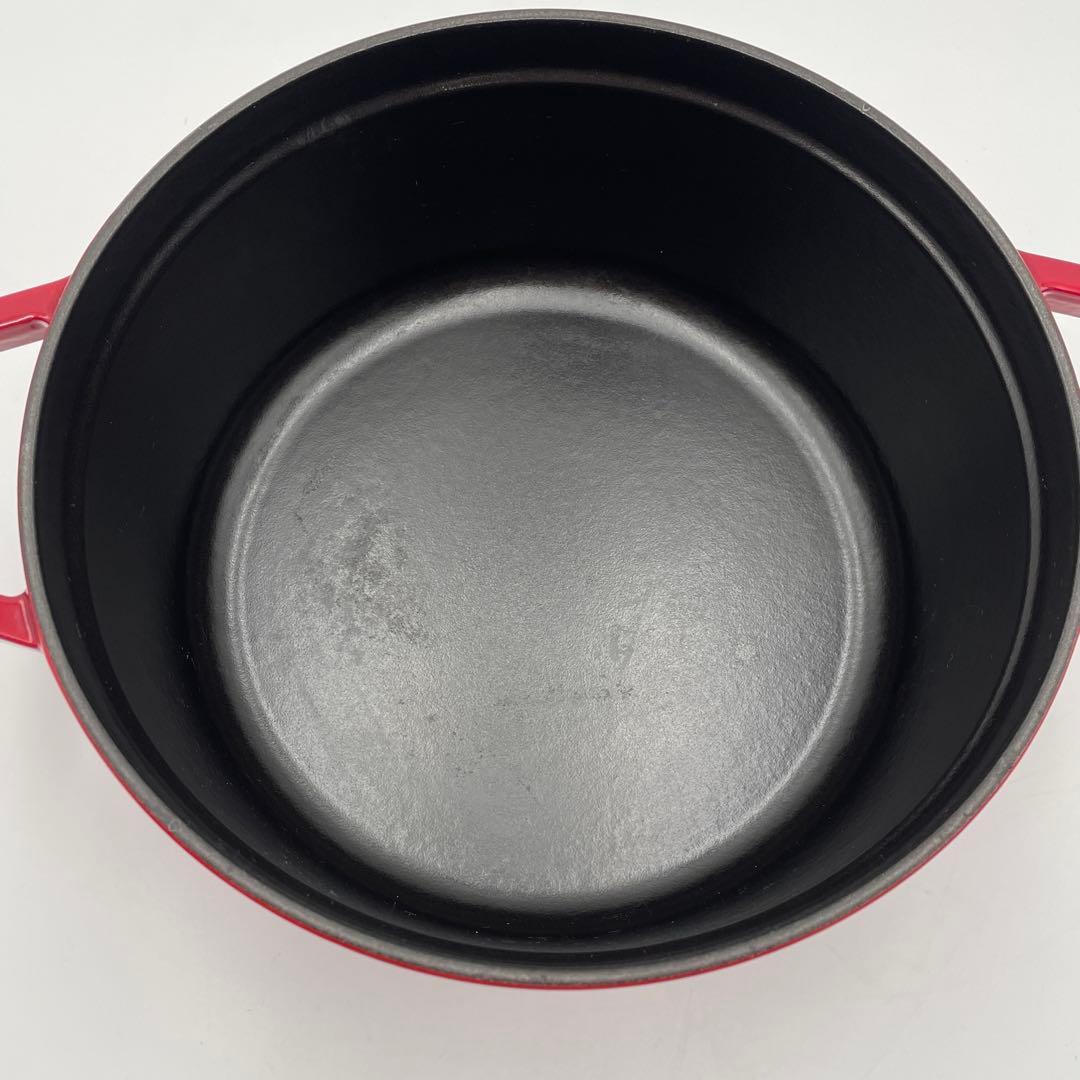 美品　STAUB ストウブ ココット ラウンド　24cm チェリー