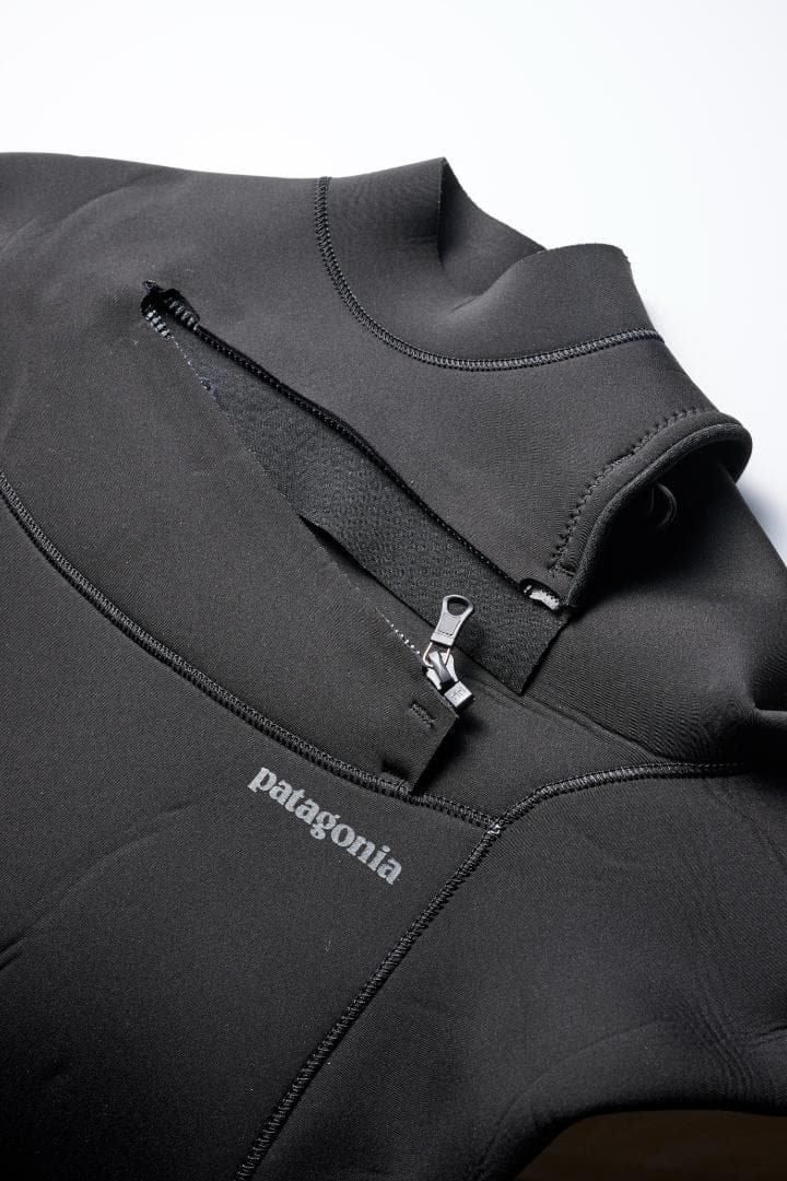 patagonia メンズ・R3 フロントジップ・フルスーツ　Lサイズ