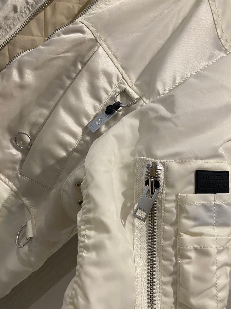 DIESEL MA-1スタイルジャケット ホワイト