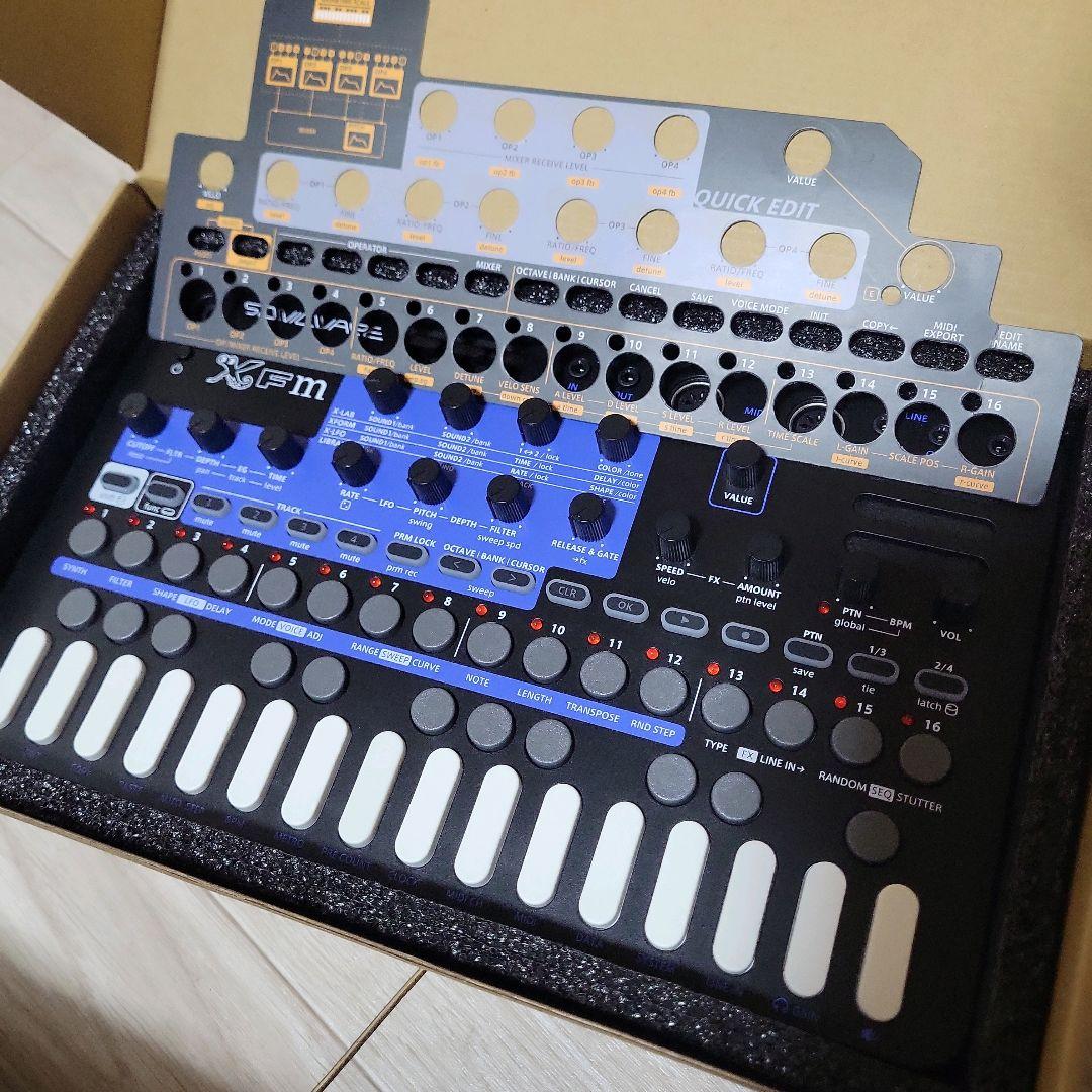 SONICWARE ソニックウェア LIVEN XFM LVN-020 シンセ