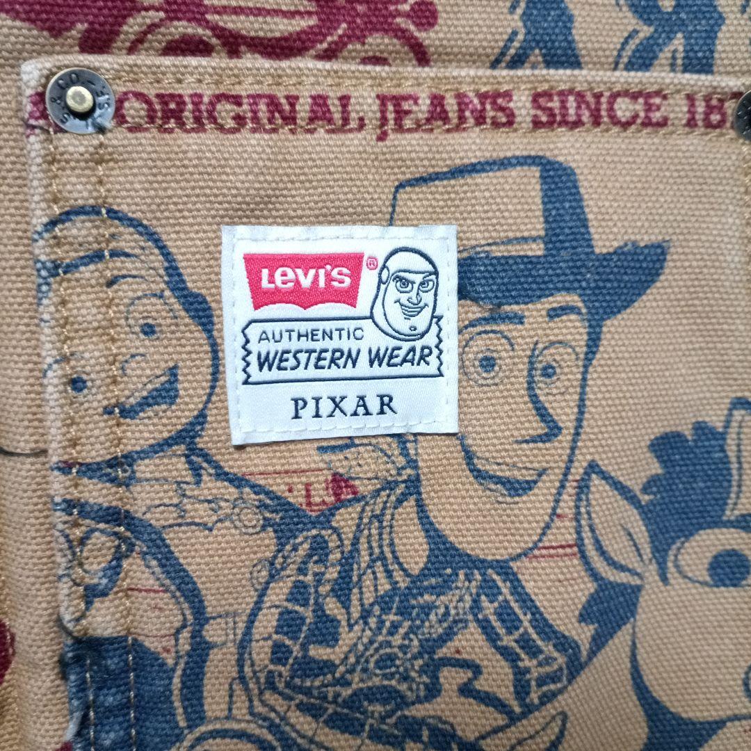 Levi's トイストーリーコラボ ベスト 新品タグ付き
