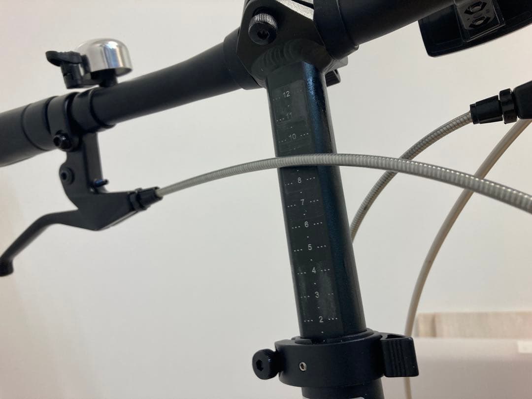 ルノー　折りたたみ自転車　LIGHT10
