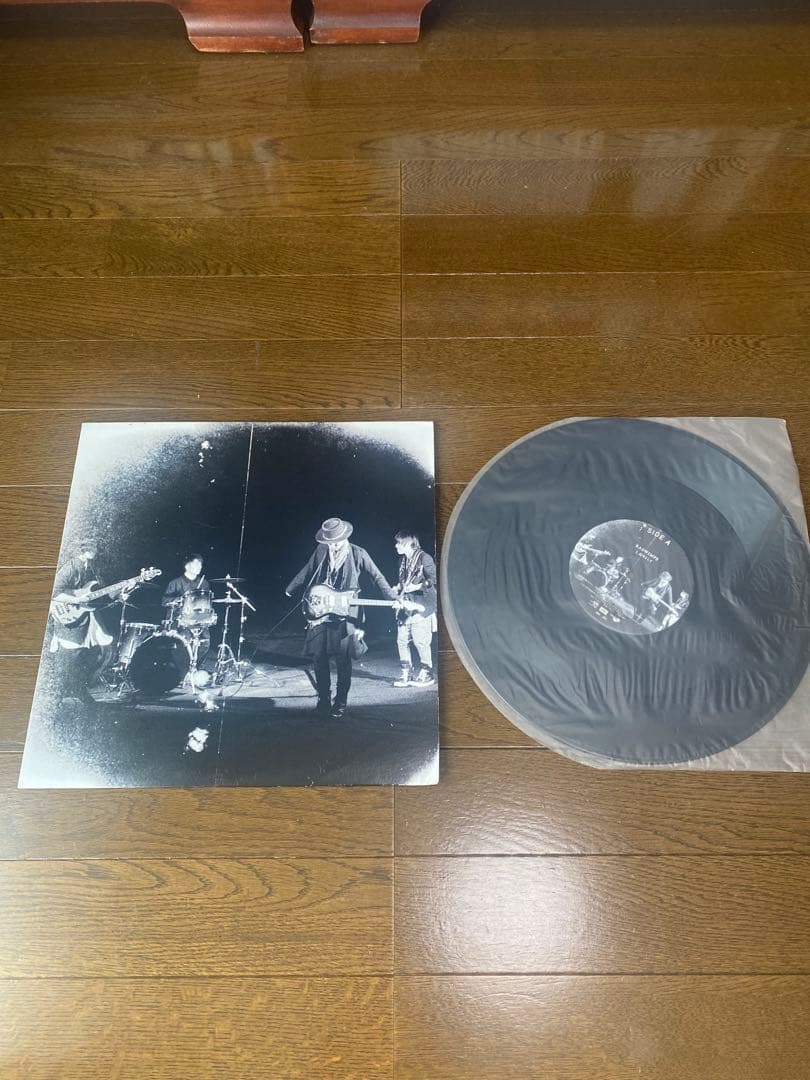 RADWIMPS 記号として〈アナログ盤〉（レコード）
