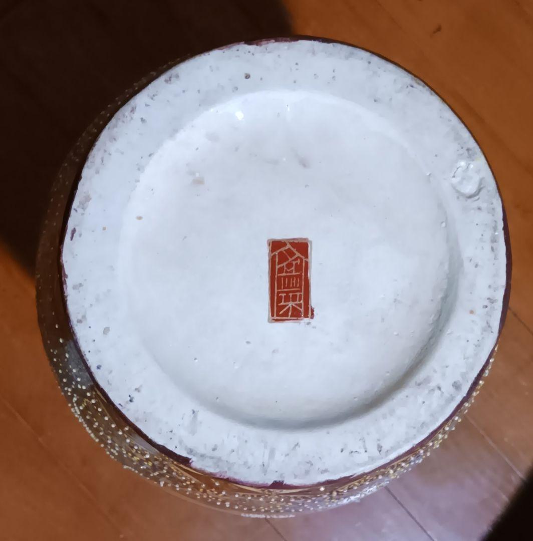 薩摩焼 特大陶器の壺 金彩 武士と馬のデザイン 高さ61.5cm 骨董