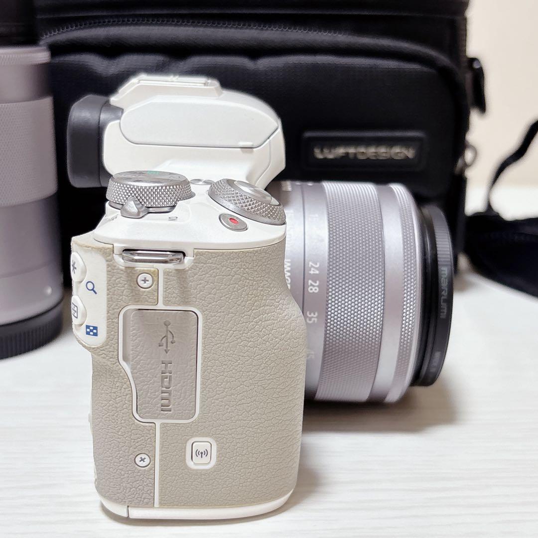 Canon EOS Kiss M ダブルズームキット ホワイト セット