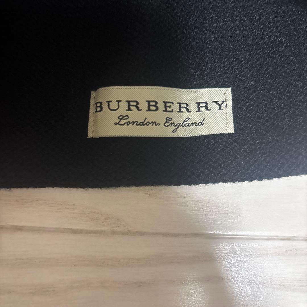 BURBERRY ニット帽 ブラック・ホワイト 値下げ可能です‼️早い者勝ち！