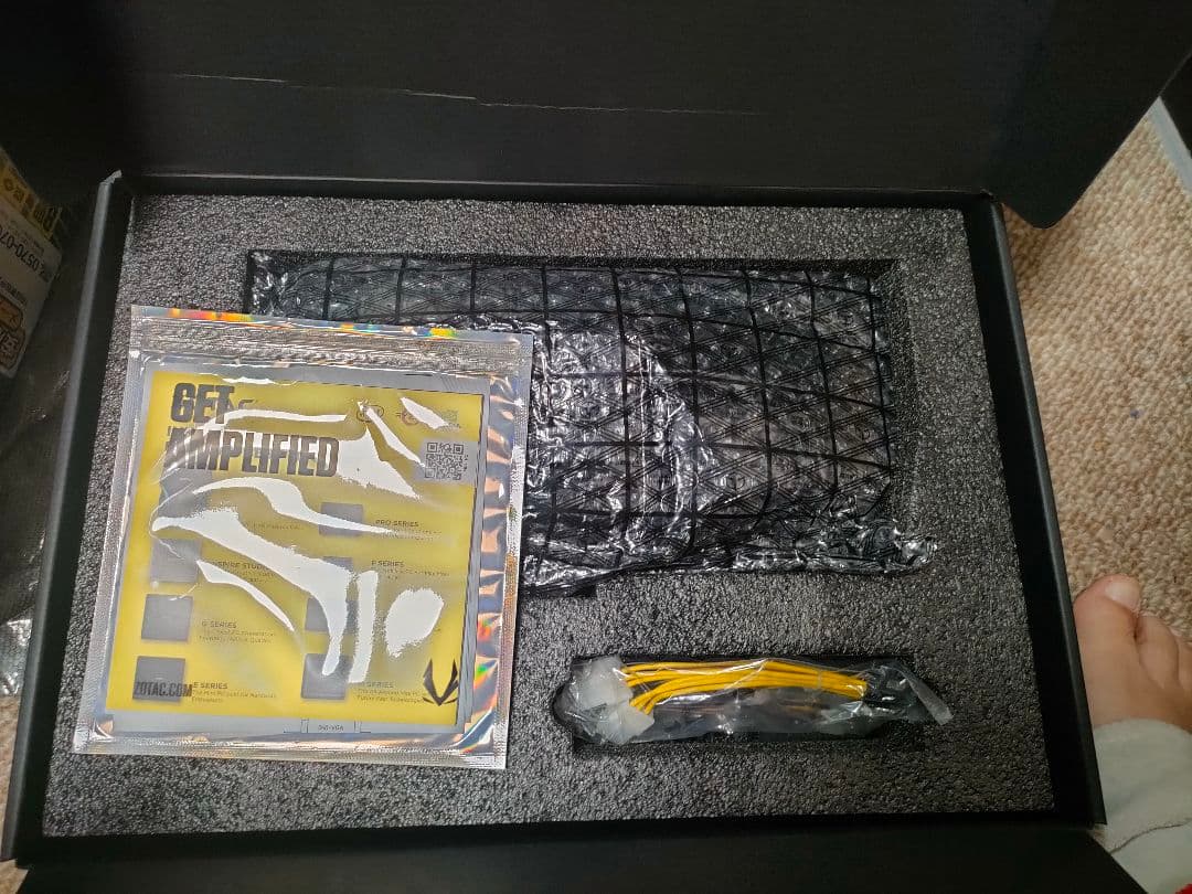 オ*ガ様 ZOTAC rtx3070 中古動作良好