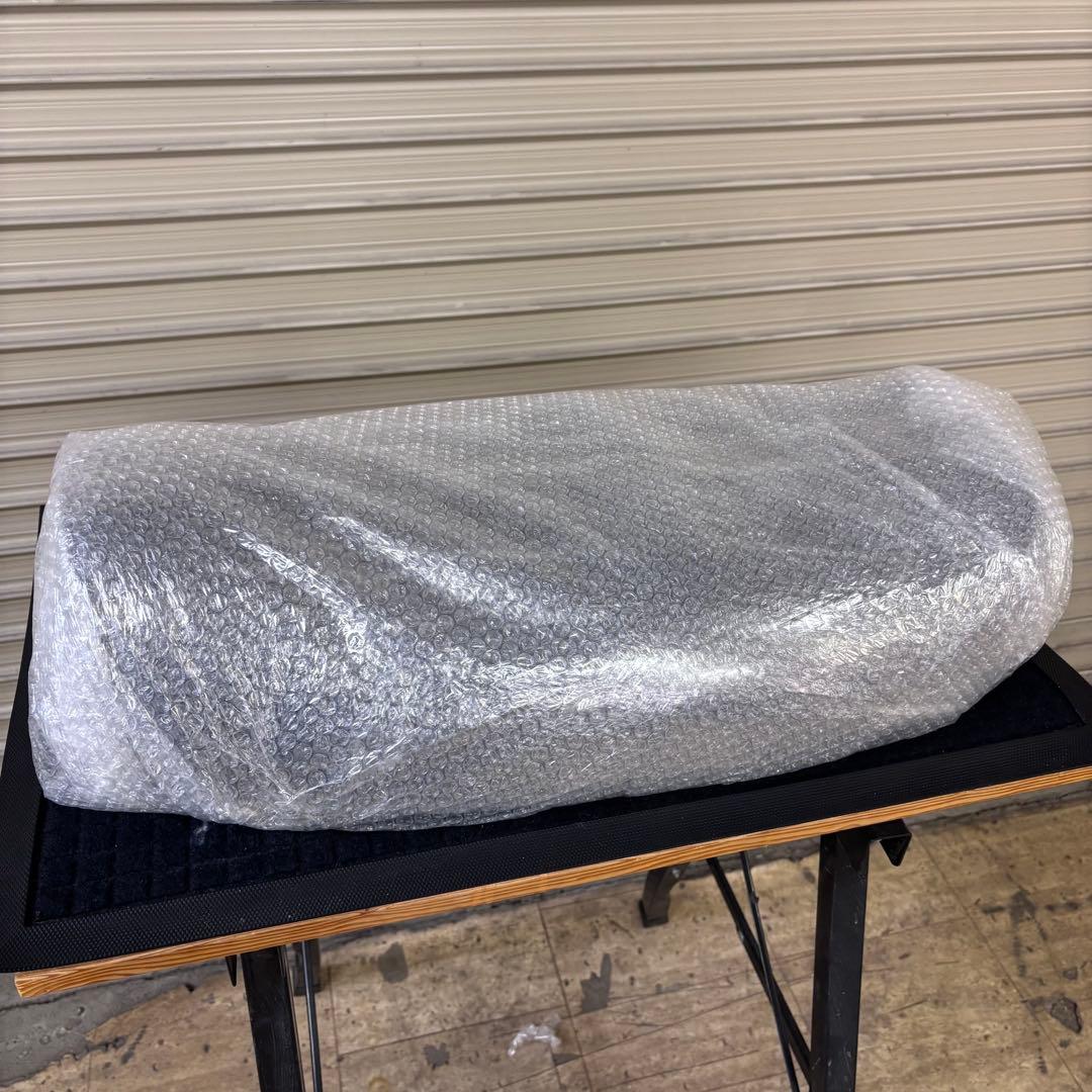 ゼファー750 シート Z2 仕様