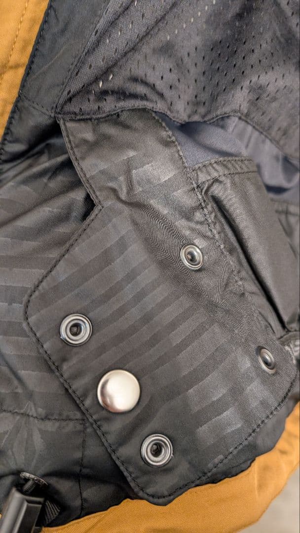 ボルコムゴアテックス ジャケットGORE-TEX JACKET Mサイズ