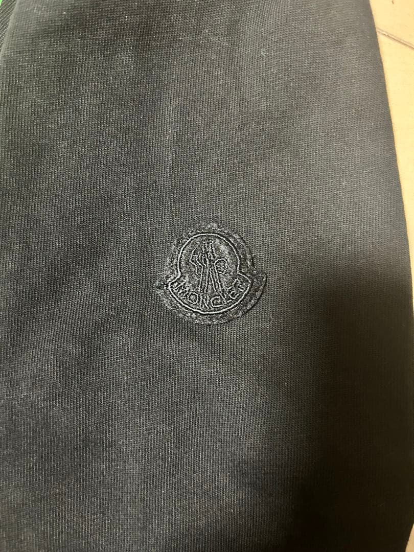 「はな」MONCLER ジーニアス　ロングスリーブTシャツ ブラック