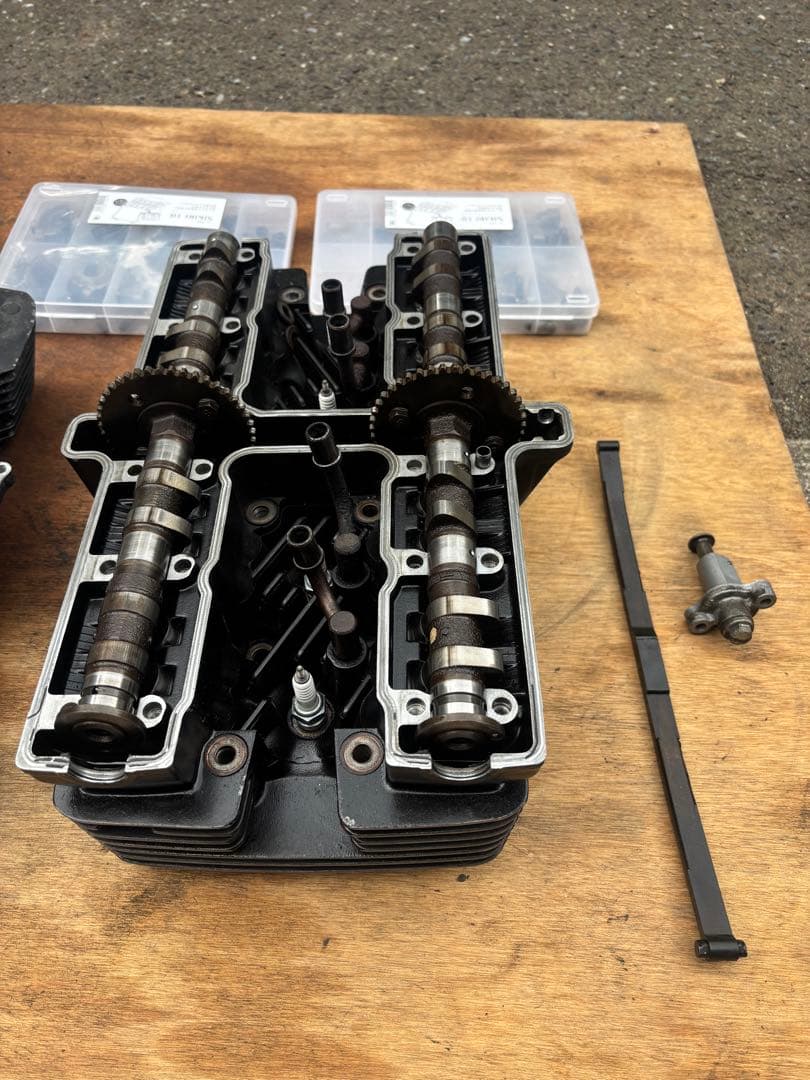 XJR400R RH02J シリンダーヘッド　シリンダーケース