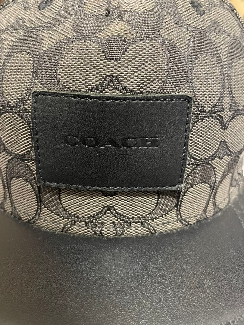 COACH ロゴ入りベースボールキャップ グレー