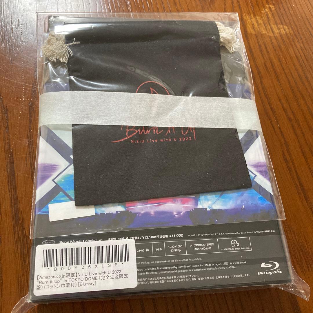 Amazon限定 NiziU Live with U 2022 完全生産限定
