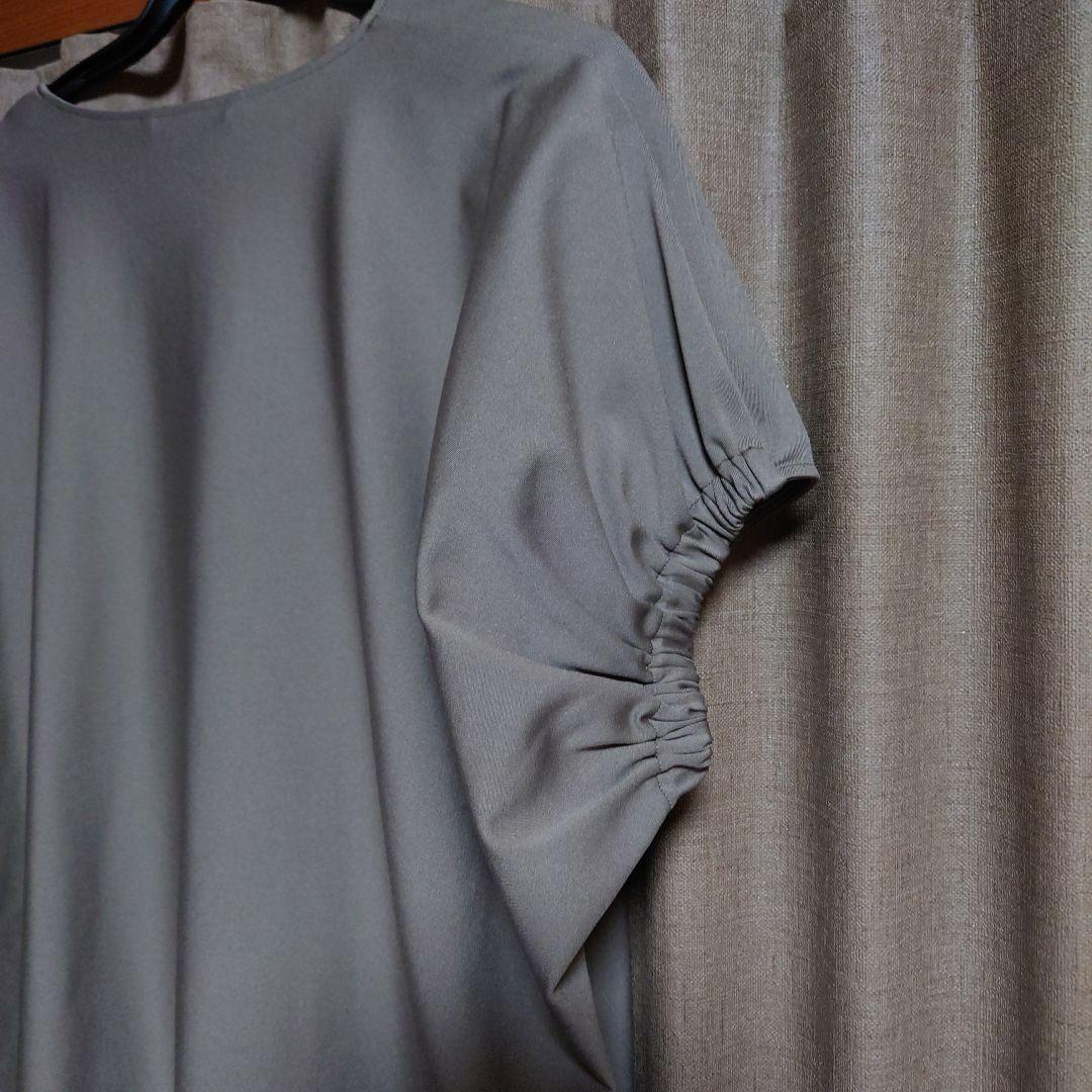 おまとめ　極美品　ストラ　カットソー　カーキ　黒