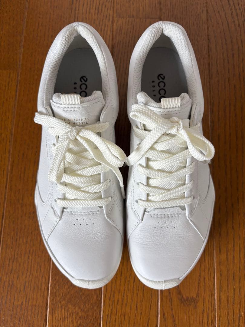 【新品】ecco 23 バイオム　ハイブリッド ゴルフシューズ　レディース