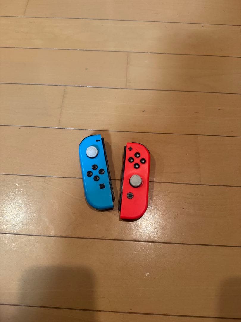 Nintendo Switch 本体　joy-con付き　箱付き　おまけ付き