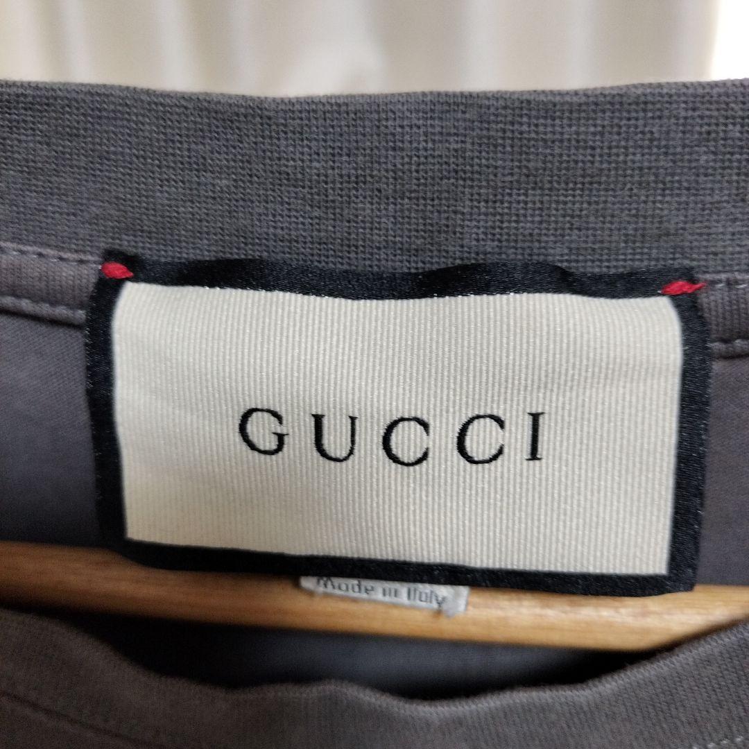 GUCCI グレー Tシャツ ロゴプリント