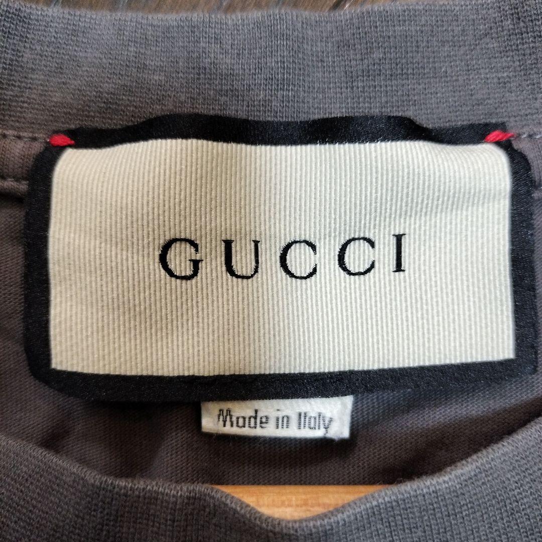 GUCCI グレー Tシャツ ロゴプリント