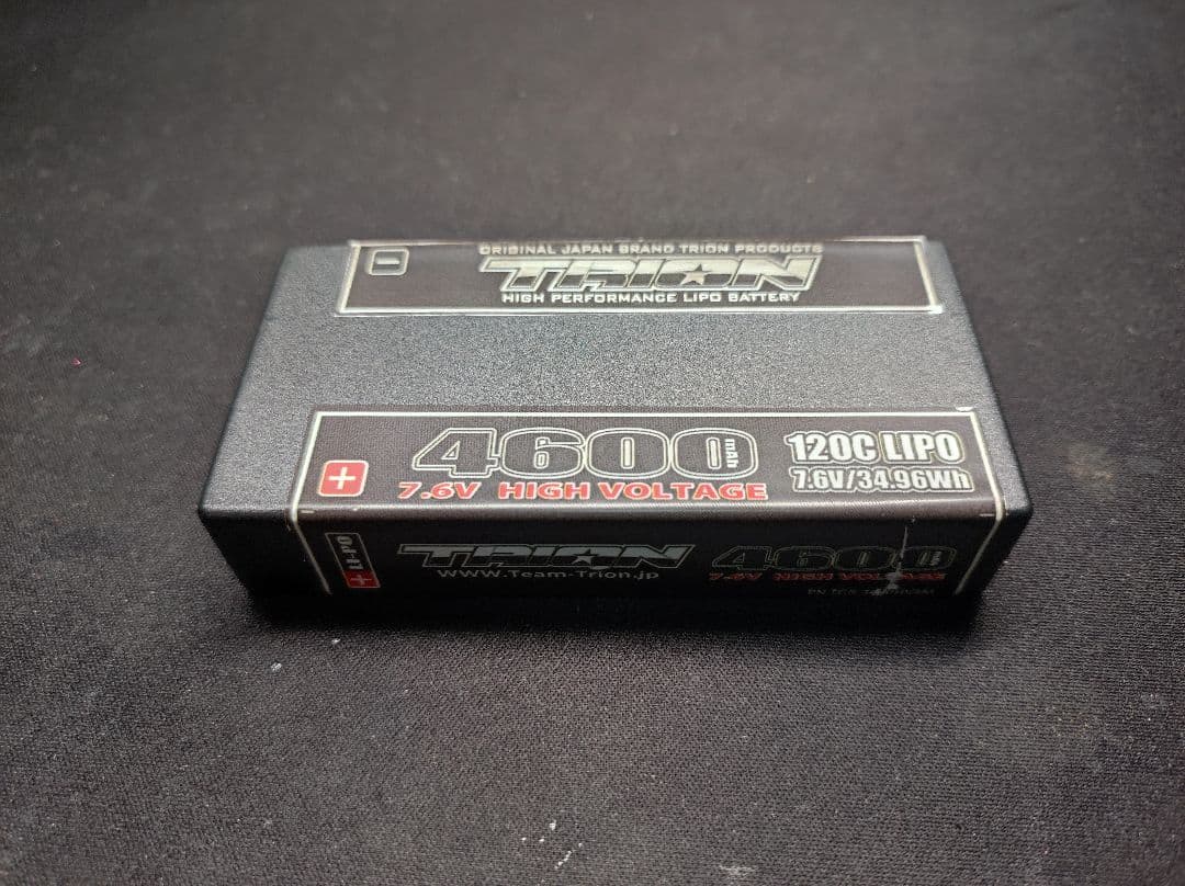 TRION 4600 7.4V 120C LiPoバッテリー
