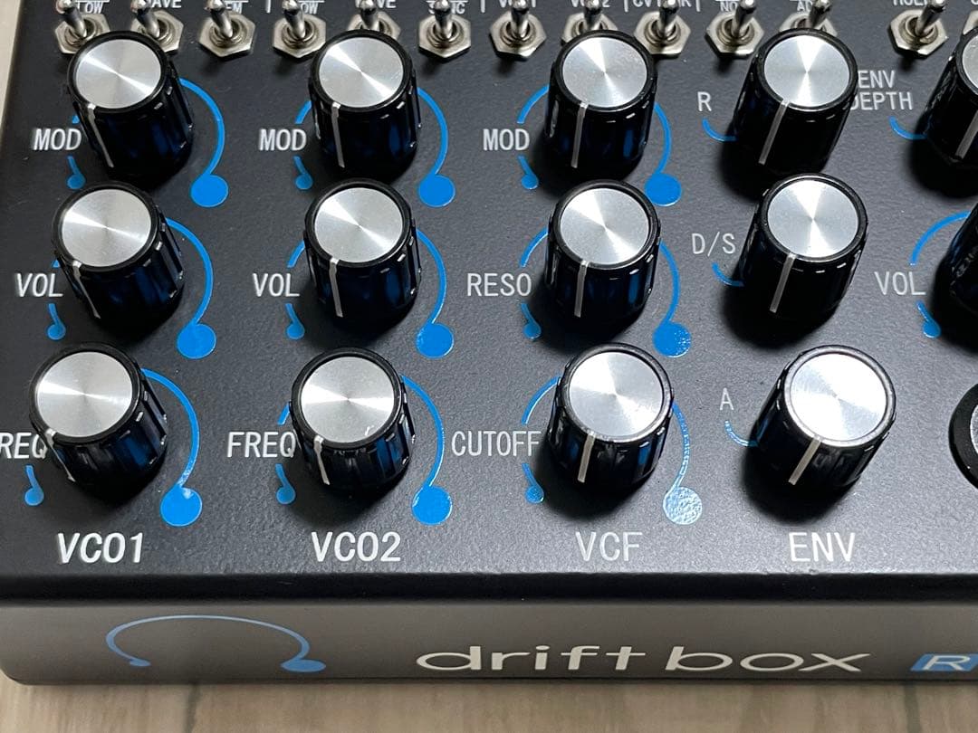 鍵盤楽器 REON driftbox R_midi