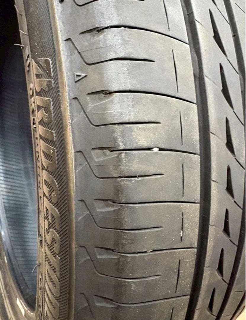 ブリヂストン REGNO 215/45R17 タイヤ