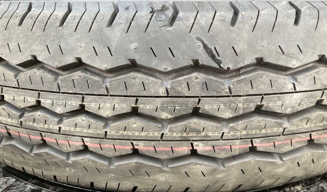 新車剥がし BS 195/80R15 25年製 夏タイヤ 【南-184 ②】