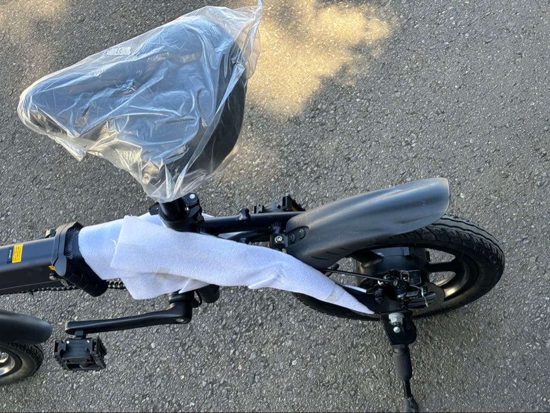 折りたたみ電動アシスト自転車　美品　送料無料 Holdon q1 ホールドオン
