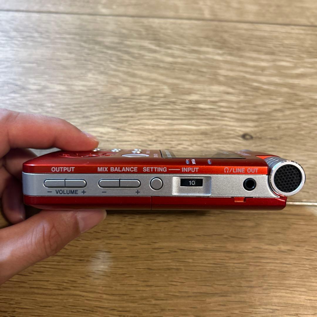 TASCAM GT-R1 ポータブル ギター/ベース レコーダー【生産完了品】
