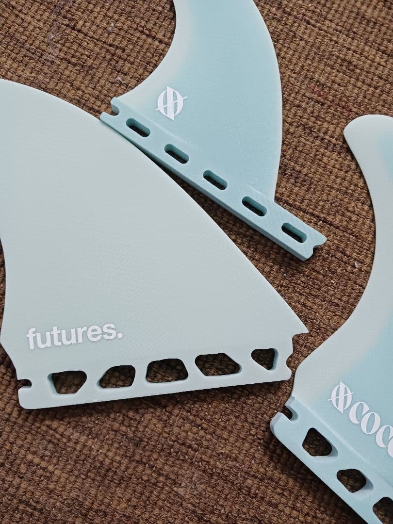 新品　フューチャーフィン　ツインスタビ　ココホー　Future