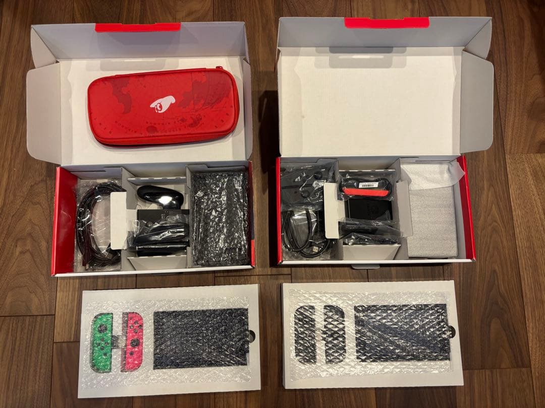 スイッチSwitch 本体2個セット（電源一つ欠品、コントローラー若干不良あり）