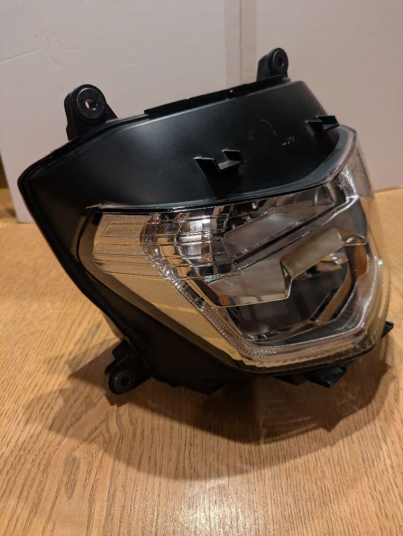 CB400SB NC42 CB1300SB SC54 ボルドール　ヘッドライト