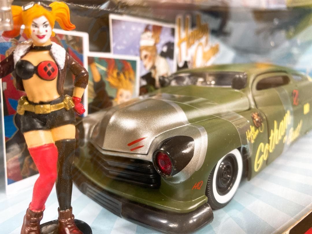 ハーレイ・クイン ミニカー フィギュア 1:24 DCコミックス ボムシェルズ