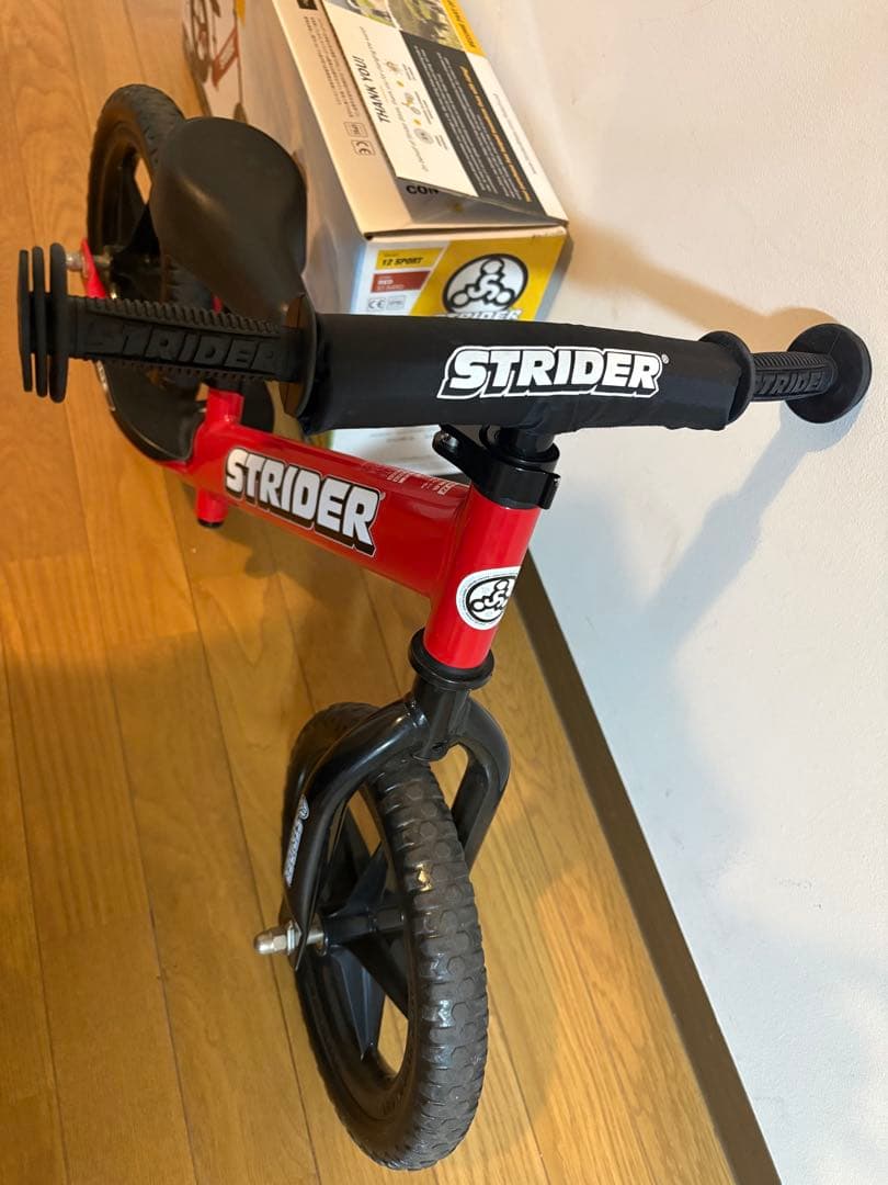 STRIDER バランスバイク SPORT レッド ストライダー　箱、説明書あり