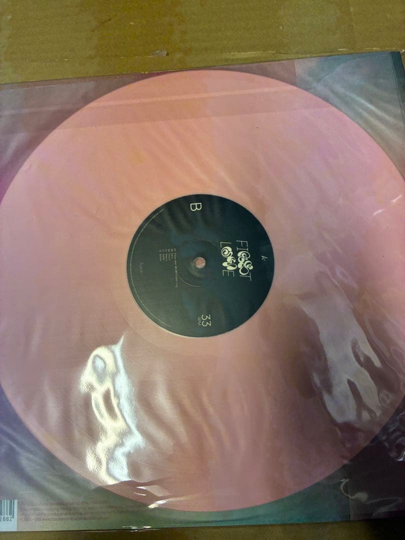 んoonFIRST LOVE 限定盤PINK x YELLOWレコード新品未開封