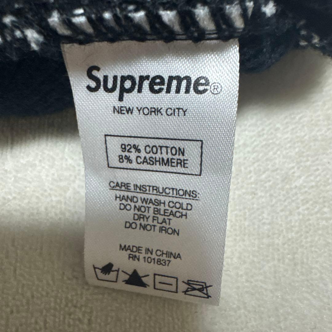 ！ Supreme ニット帽 黒