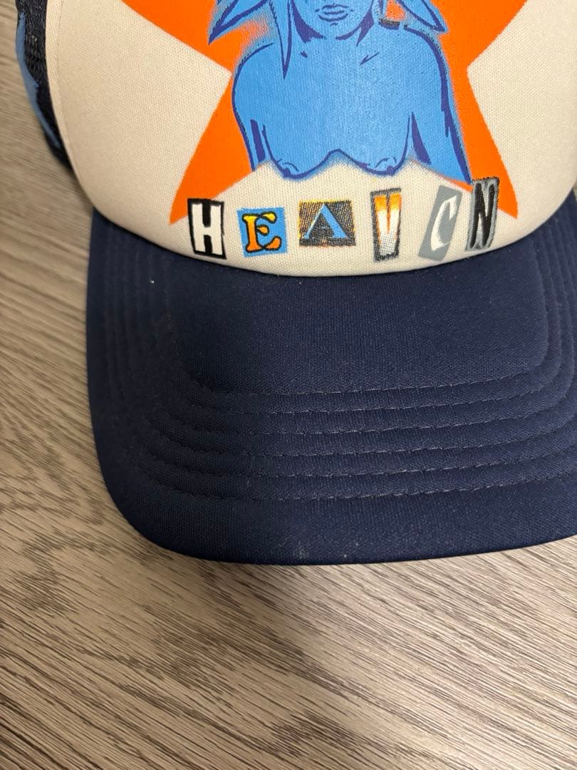 heaven by marc jacobs メッシュキャップ