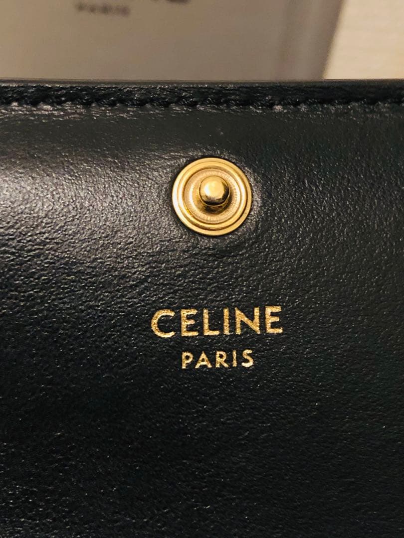 CELINE ブラック 二つ折り財布