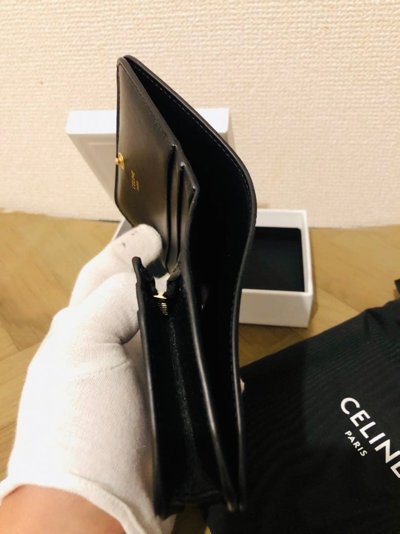 CELINE ブラック 二つ折り財布