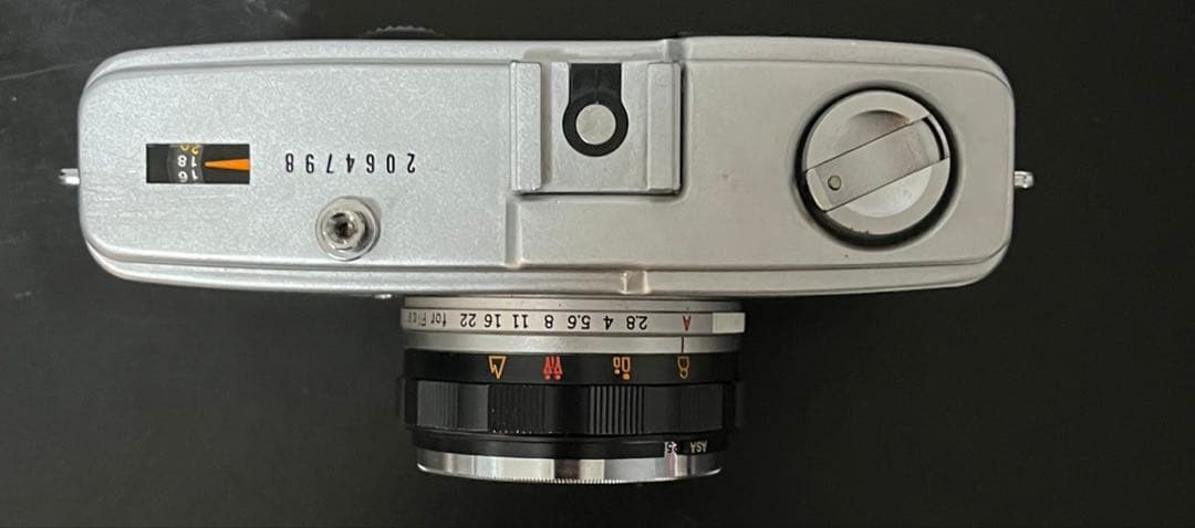 [オリンパス] Olympus trip35 フィルムカメラ　赤ベロ○