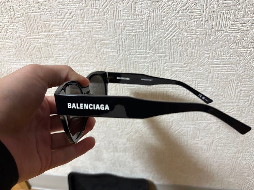 BALENCIAGA ブラック サングラス 最終値下げ