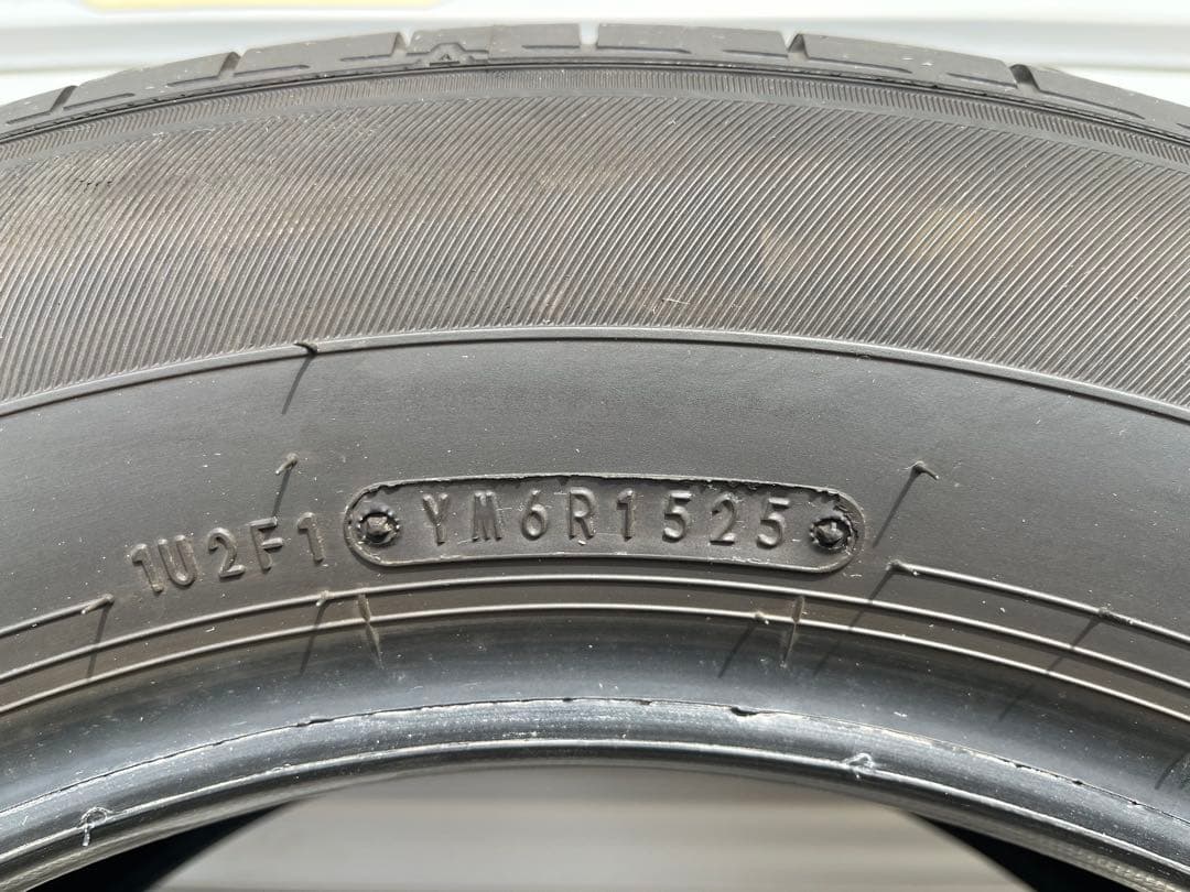 ①ダンロップ 215/60R16 2025年製 2本分