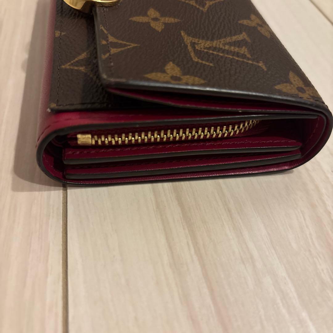Louis Vuitton 二つ折り財布 モノグラム　ポルトフォイユ　フロール